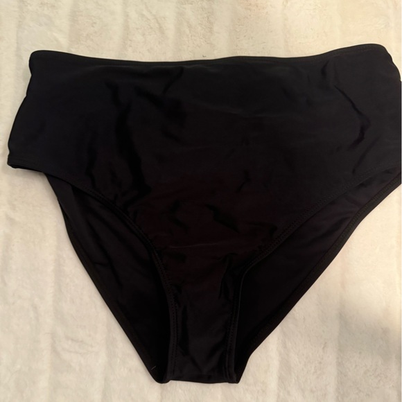 NWT Yonique Blouson Tankini loose fit two piece. Size large. - Picture 11 of 13